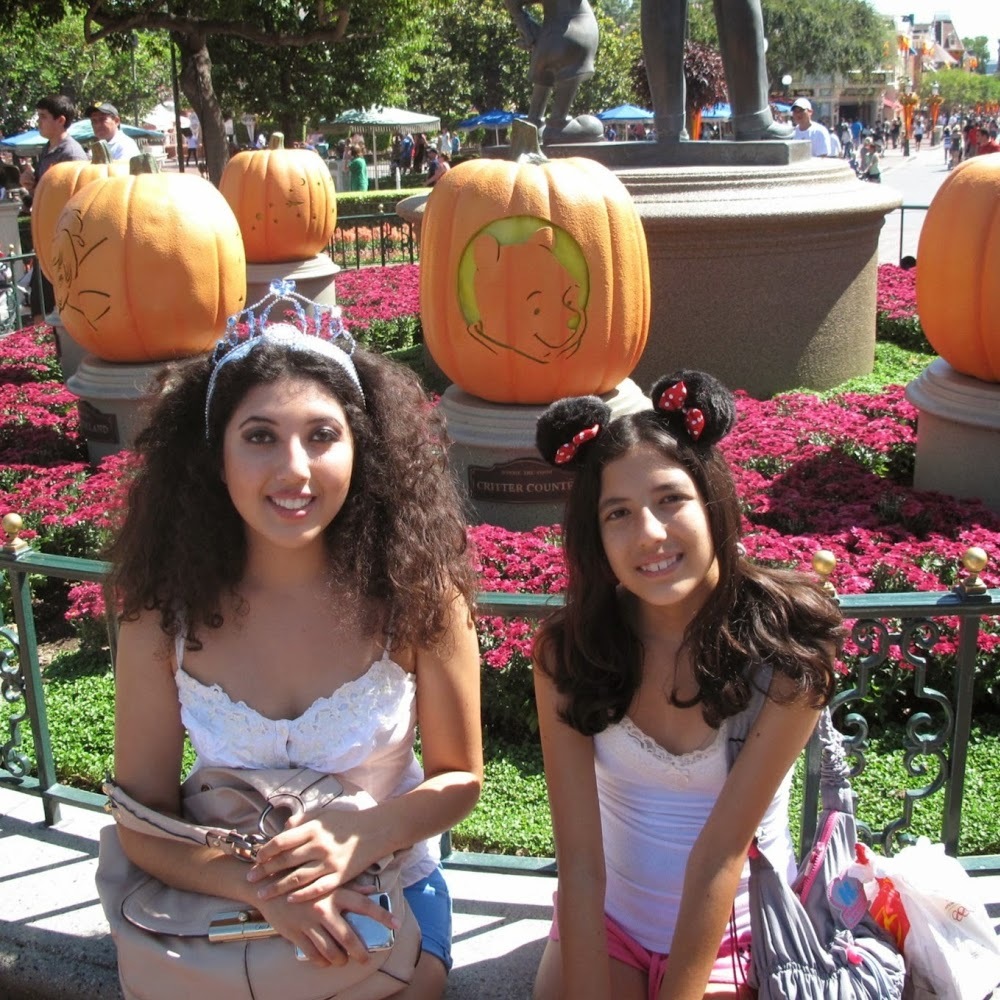 Meet your Posher, Nadia